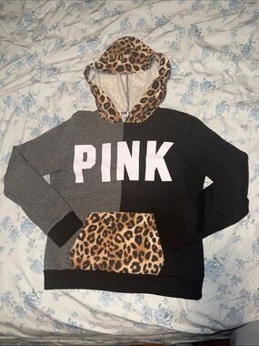 RARE VS Pink colorblock leopard hoodie